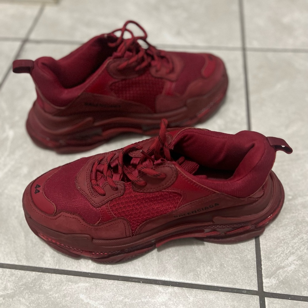 Selling burgundy Balenciaga size 12 used but barely worn still in box